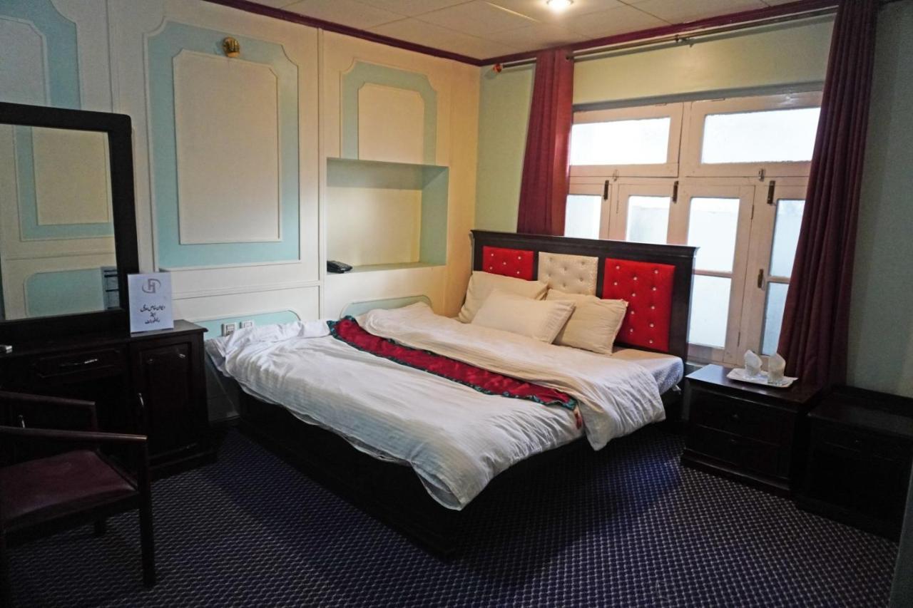 Hotel Dewanekhas Скарду Экстерьер фото